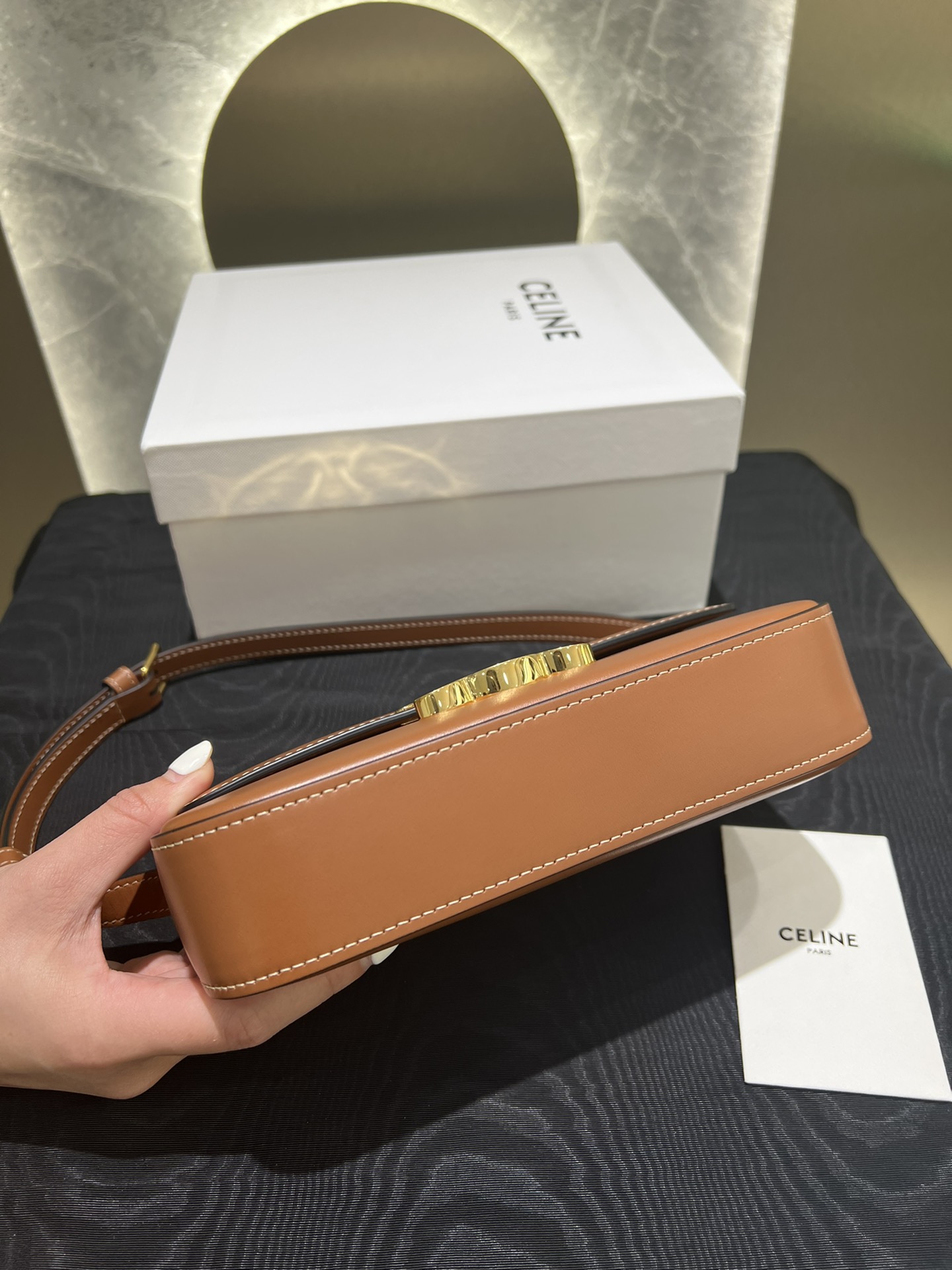 Túi Xách Celine Nữ Claude 194143 Màu Nâu 
