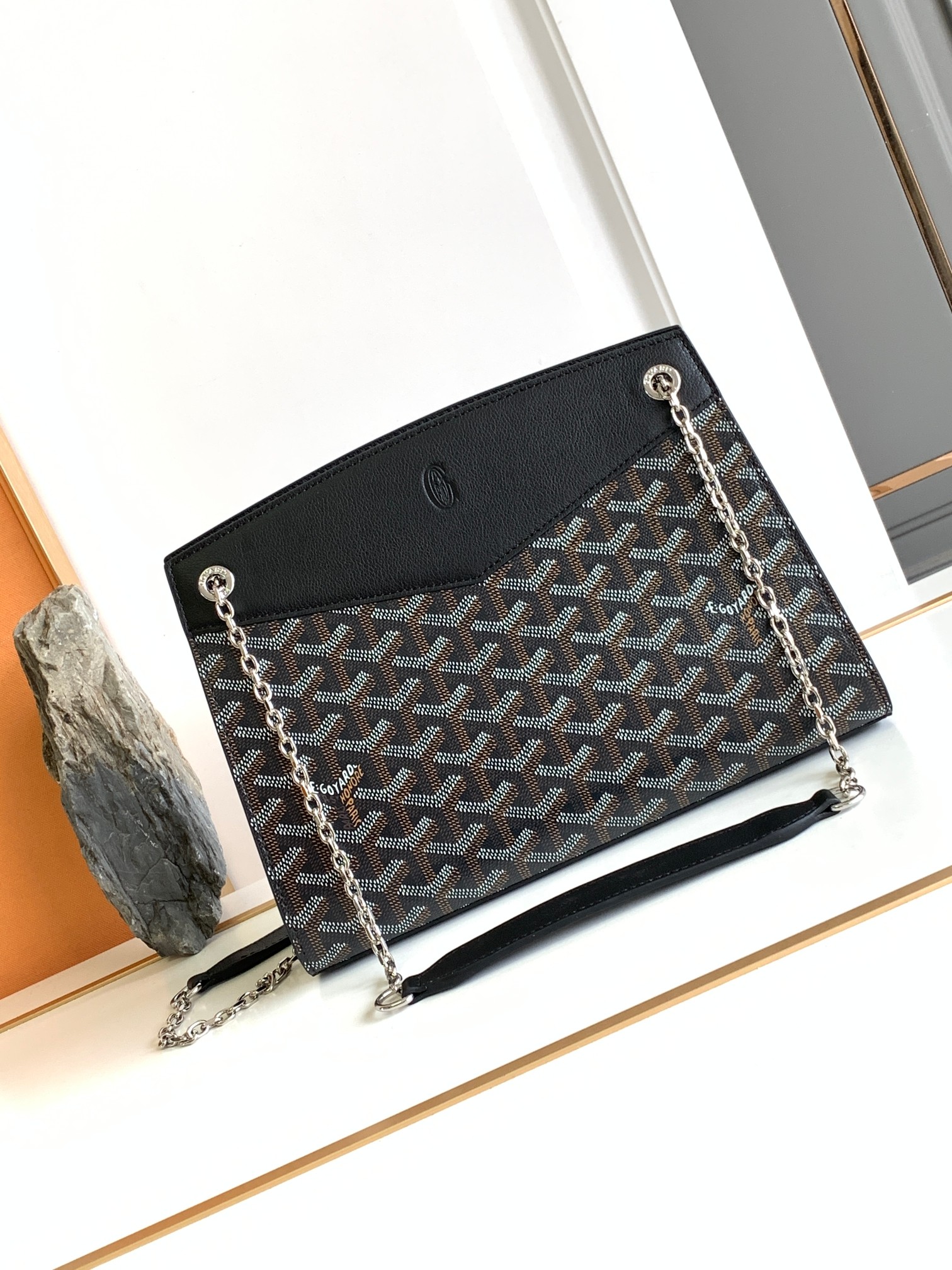 Goyard Rouette 8819 ((black)