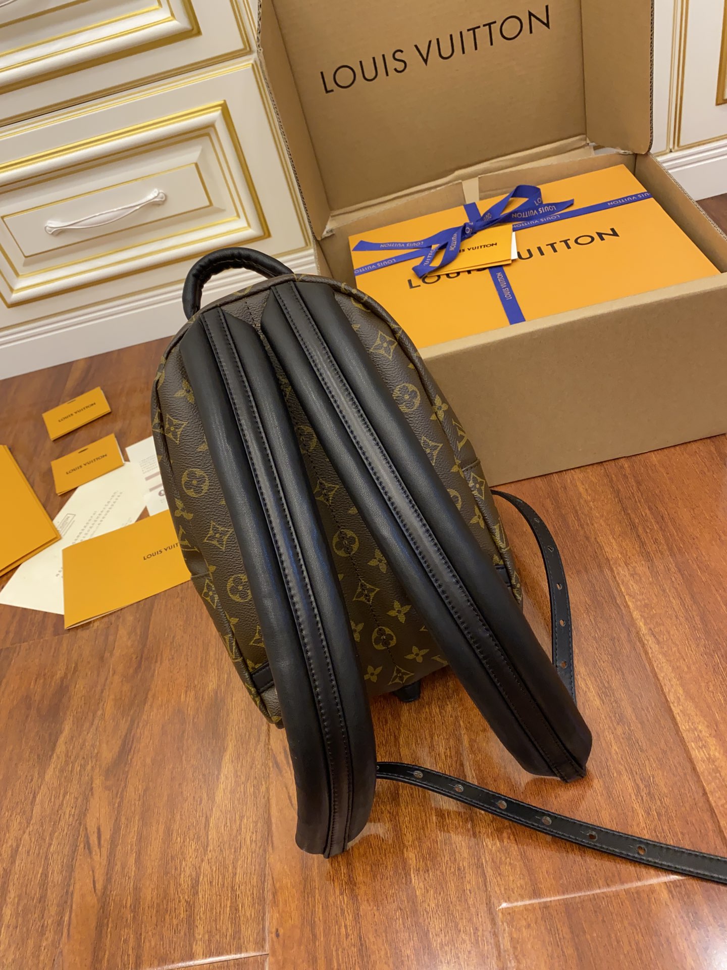 Balo LV Nữ Monogram RevesrM44871