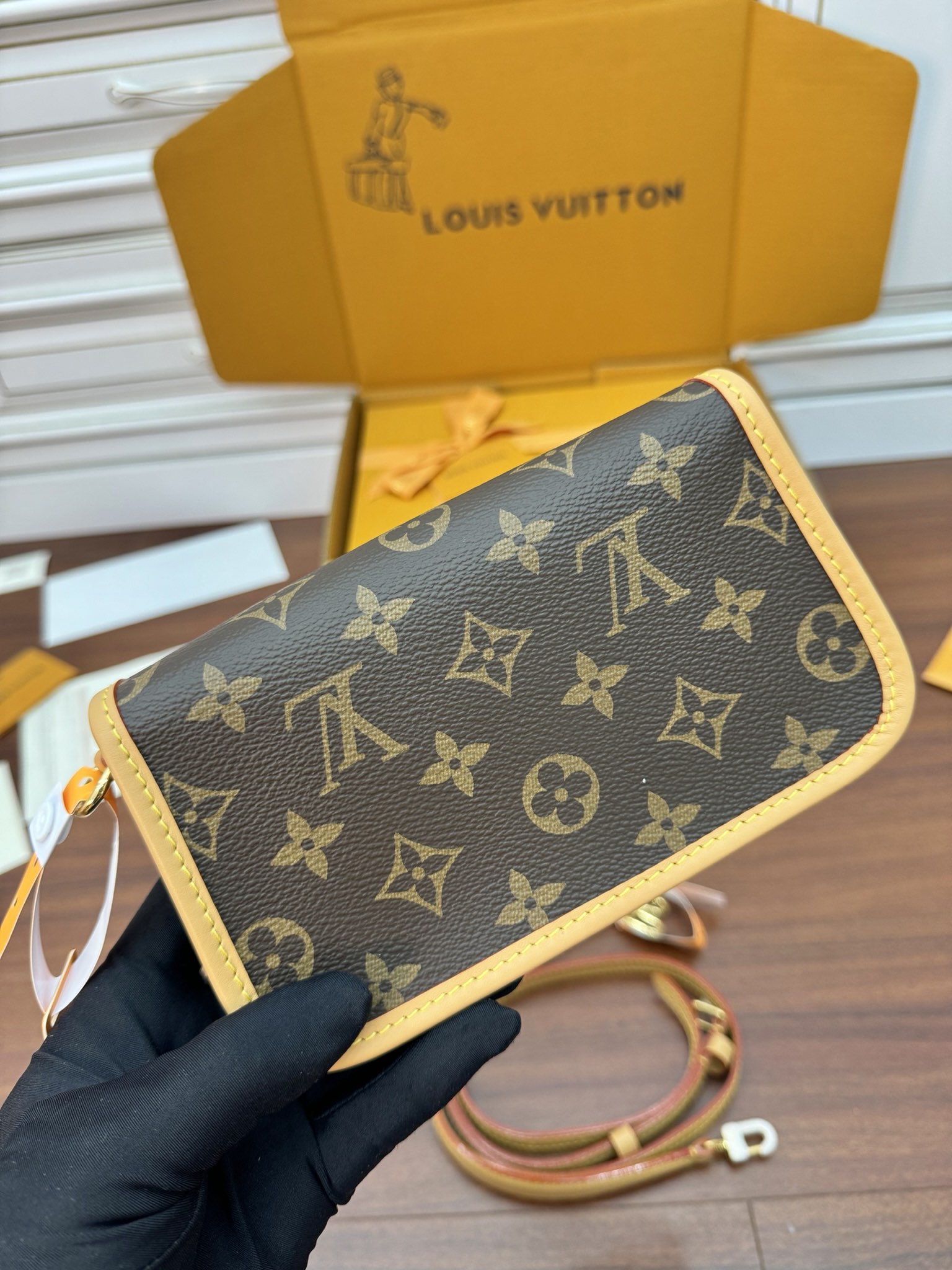 Sac Nano Diane M83298