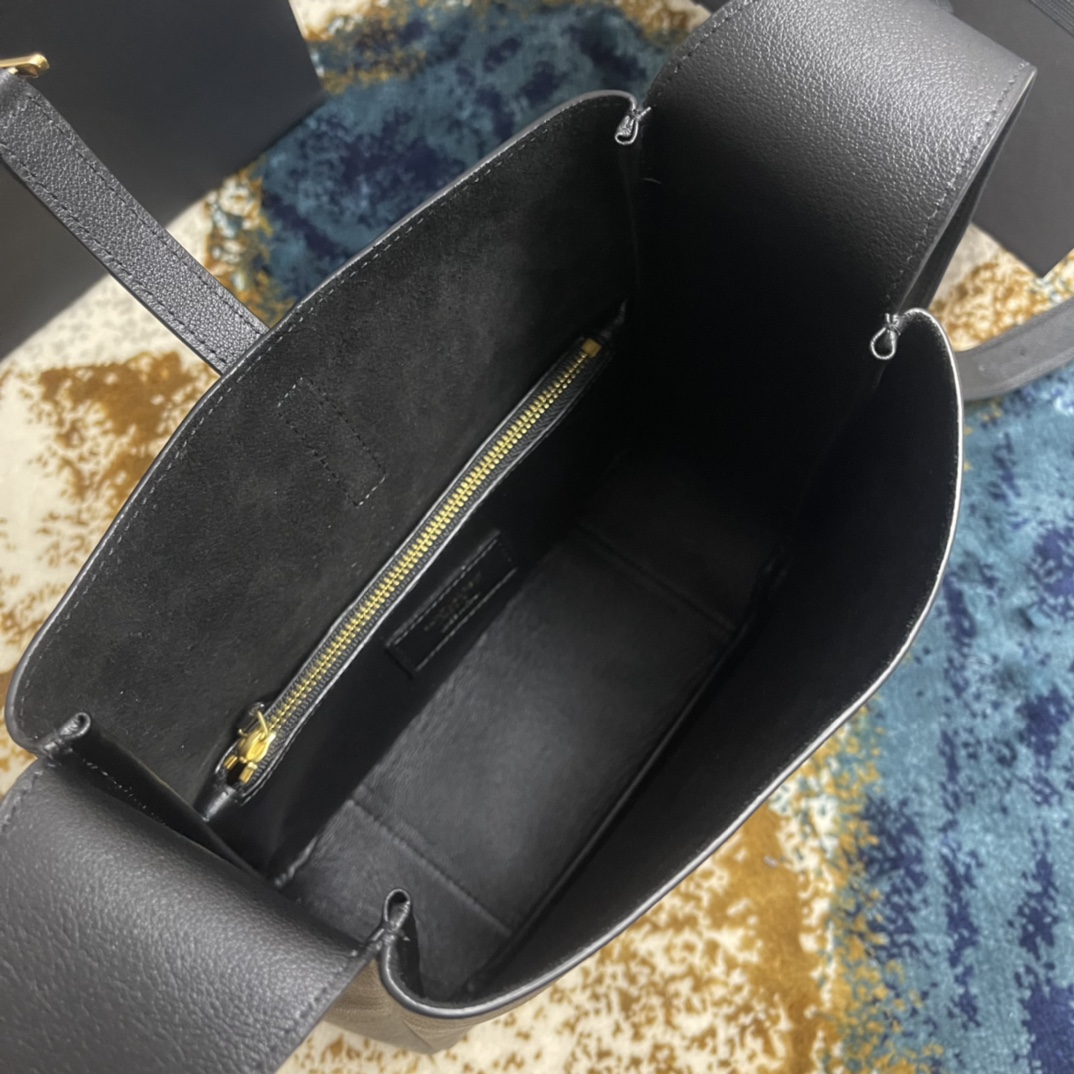 Túi xách YSL LE 5À7 HOBO màu đen 713938
