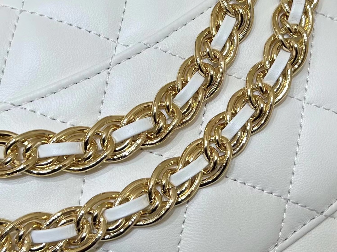 Túi Xách Chanel AP4023 Màu Trắng