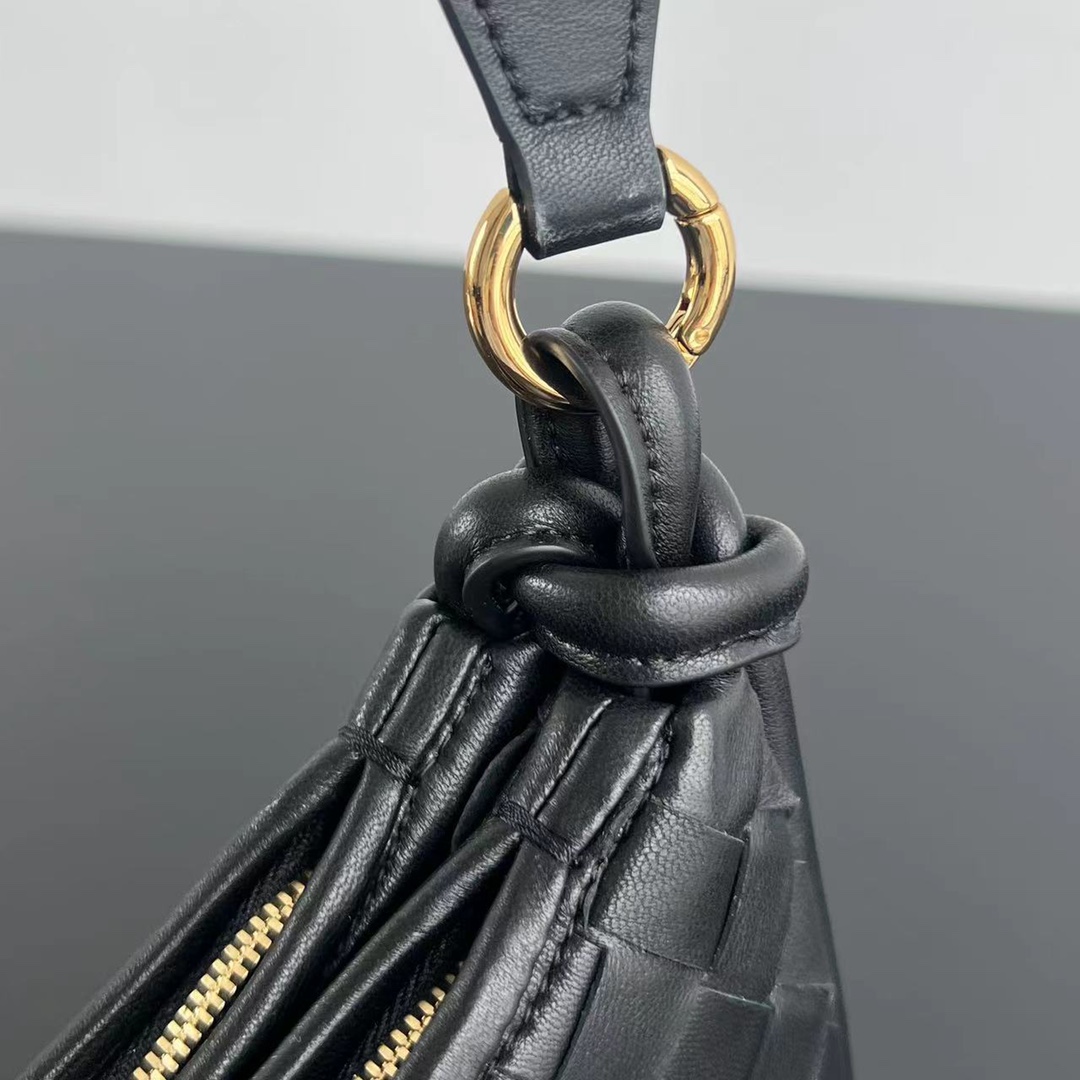 Túi xách nữ bottega veneta màu đen 796638