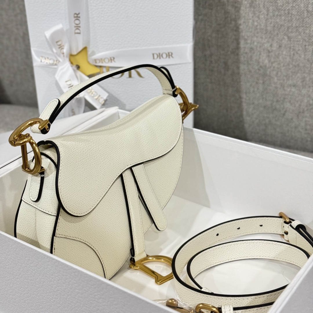 Túi Dior Sadle Nữ Màu Trắng