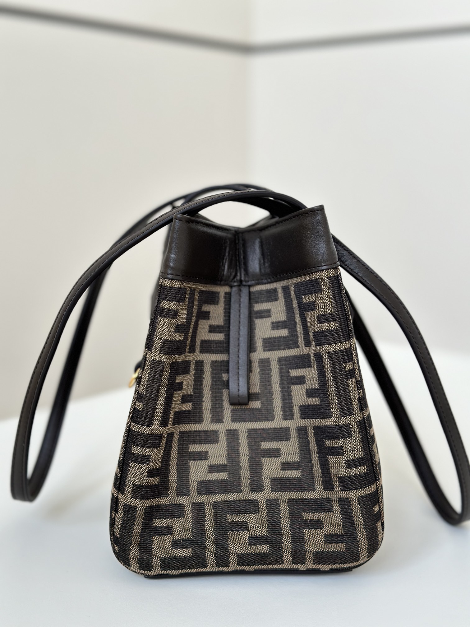 TÚI XÁCH NỮ FENDI 8626s 