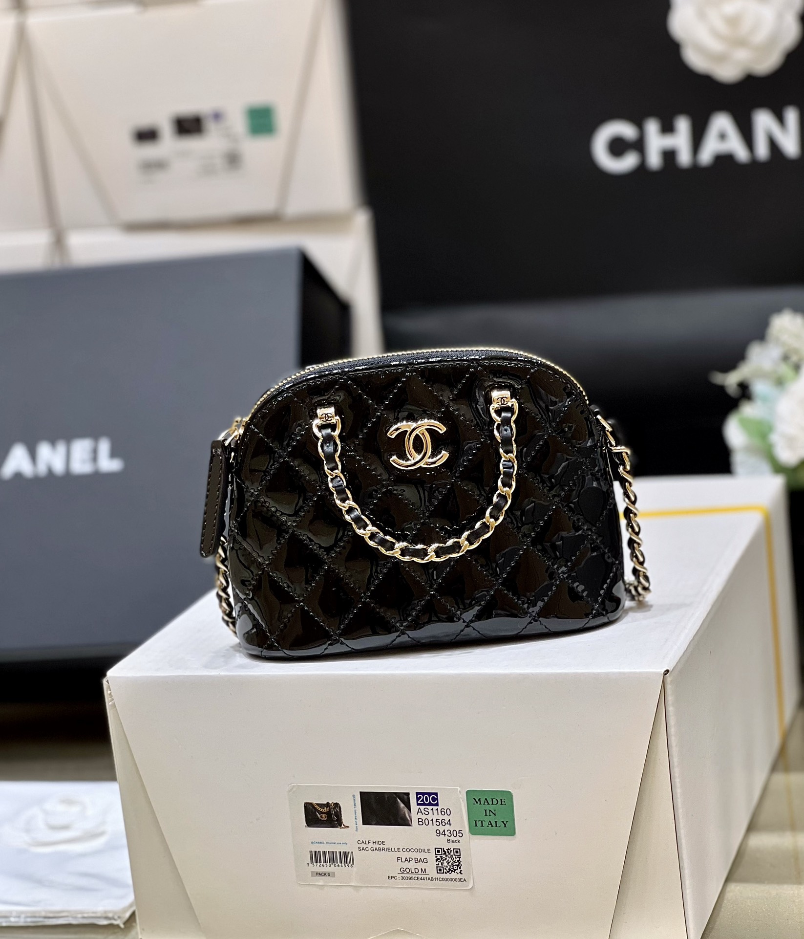 Túi Xách Chanel AP3354 Màu Đen Da Bóng