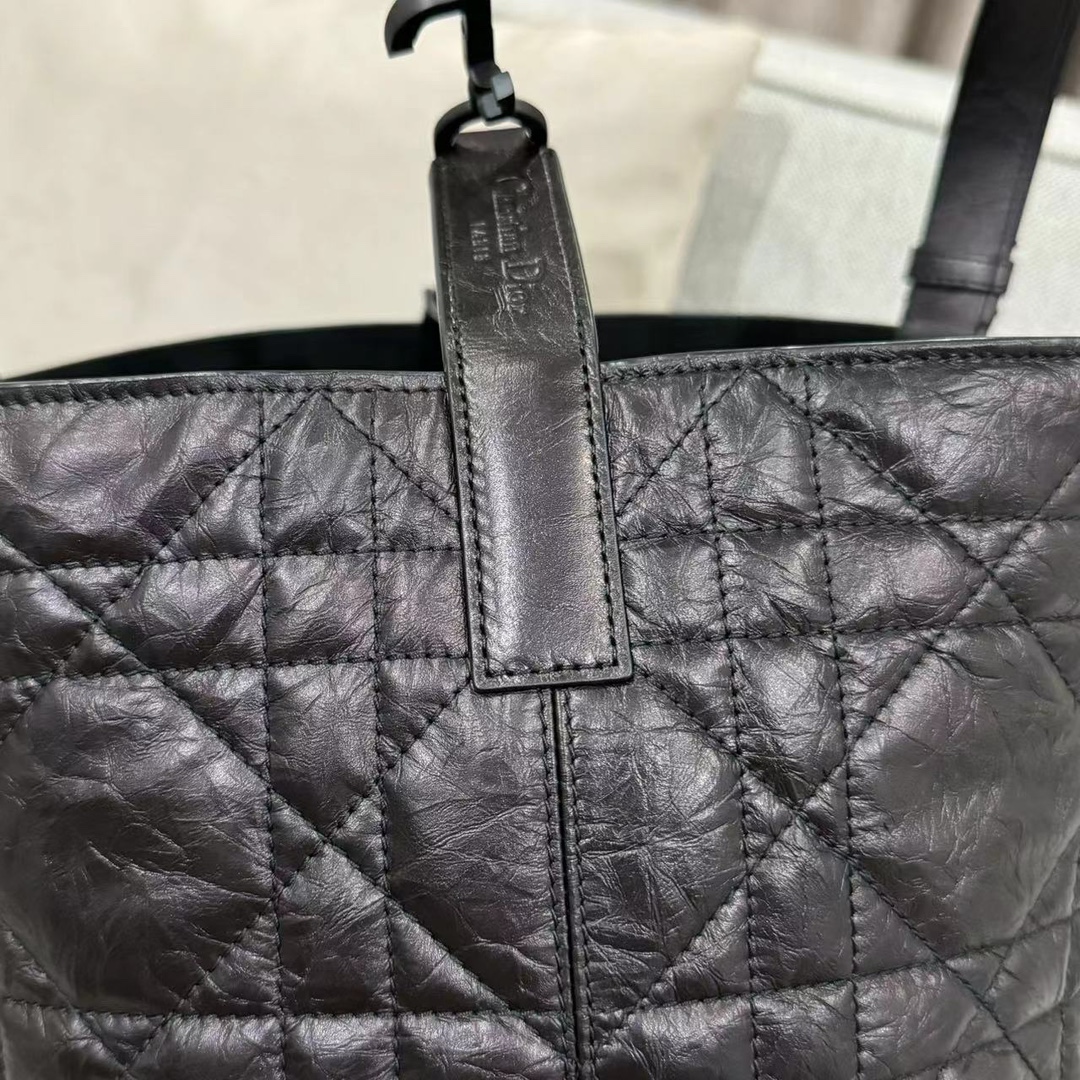 Túi Dior Toujours Nữ Màu Đen 
