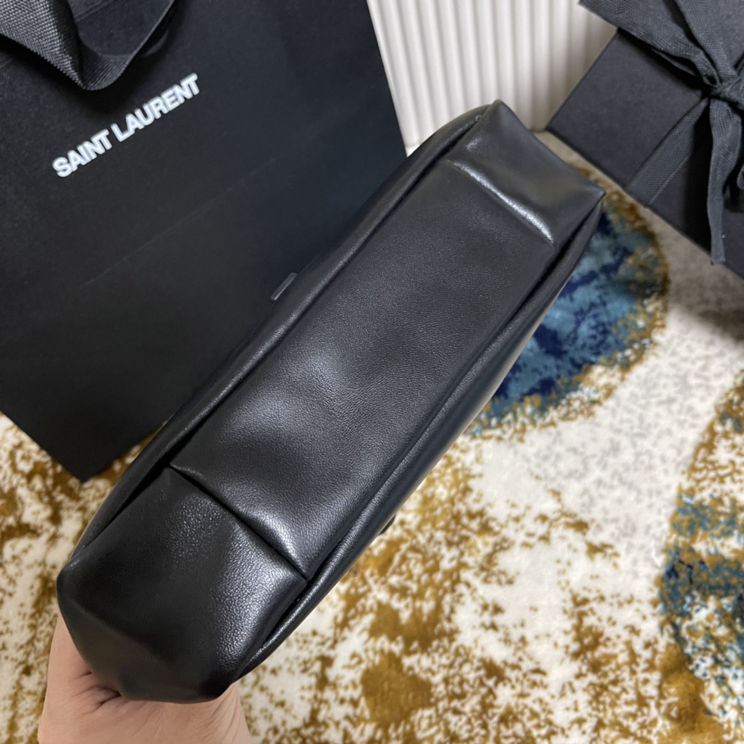 YSL LE 5A7 763419