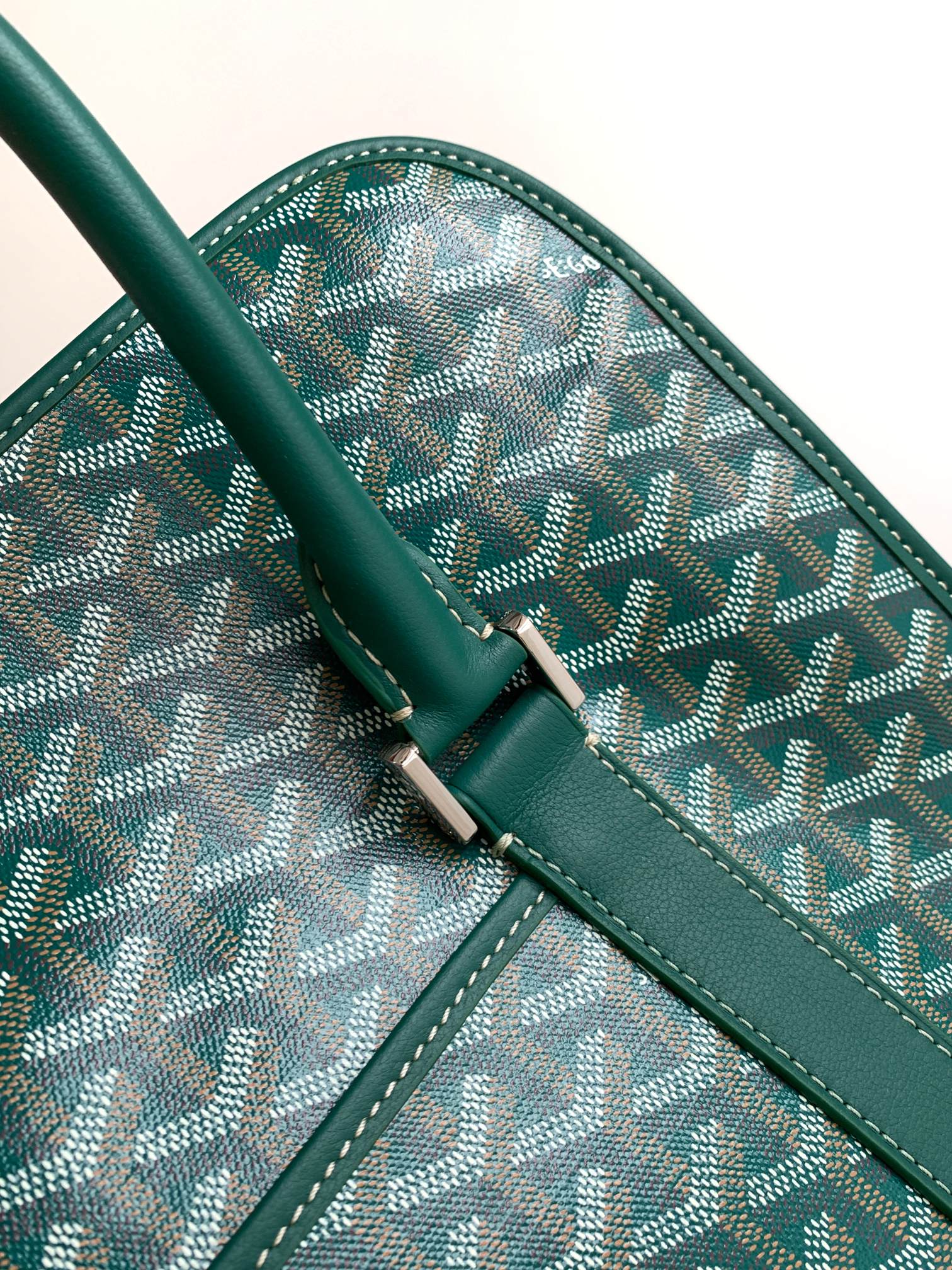 GOYARD BOURGOGNE 8825 (green)
