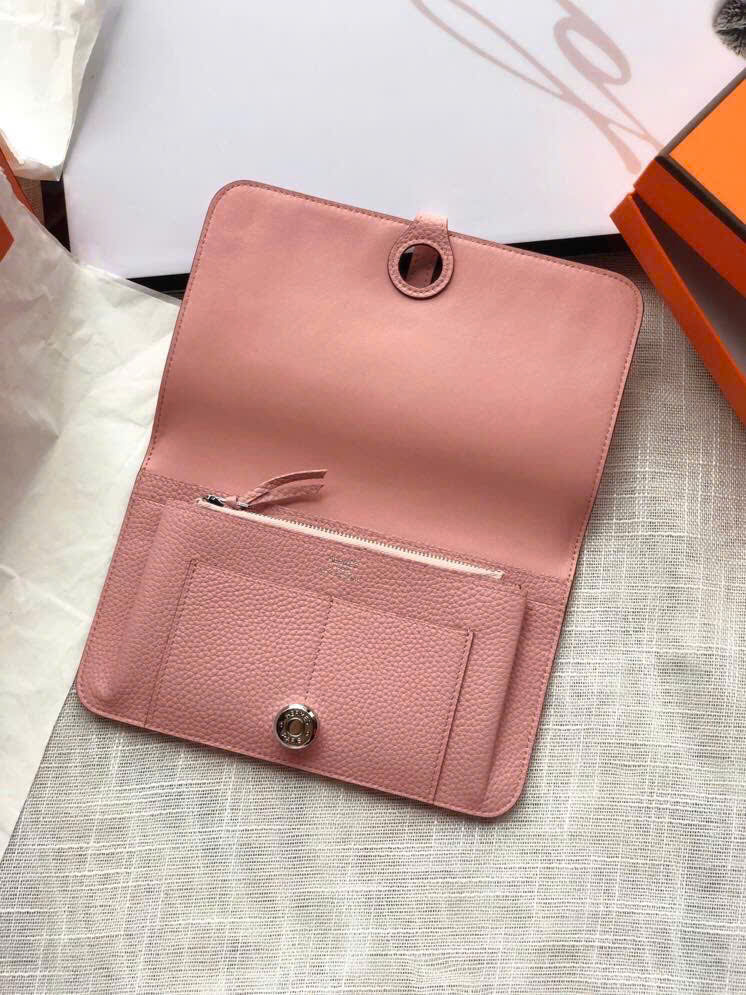 Ví Hermes Dogon màu hồng 