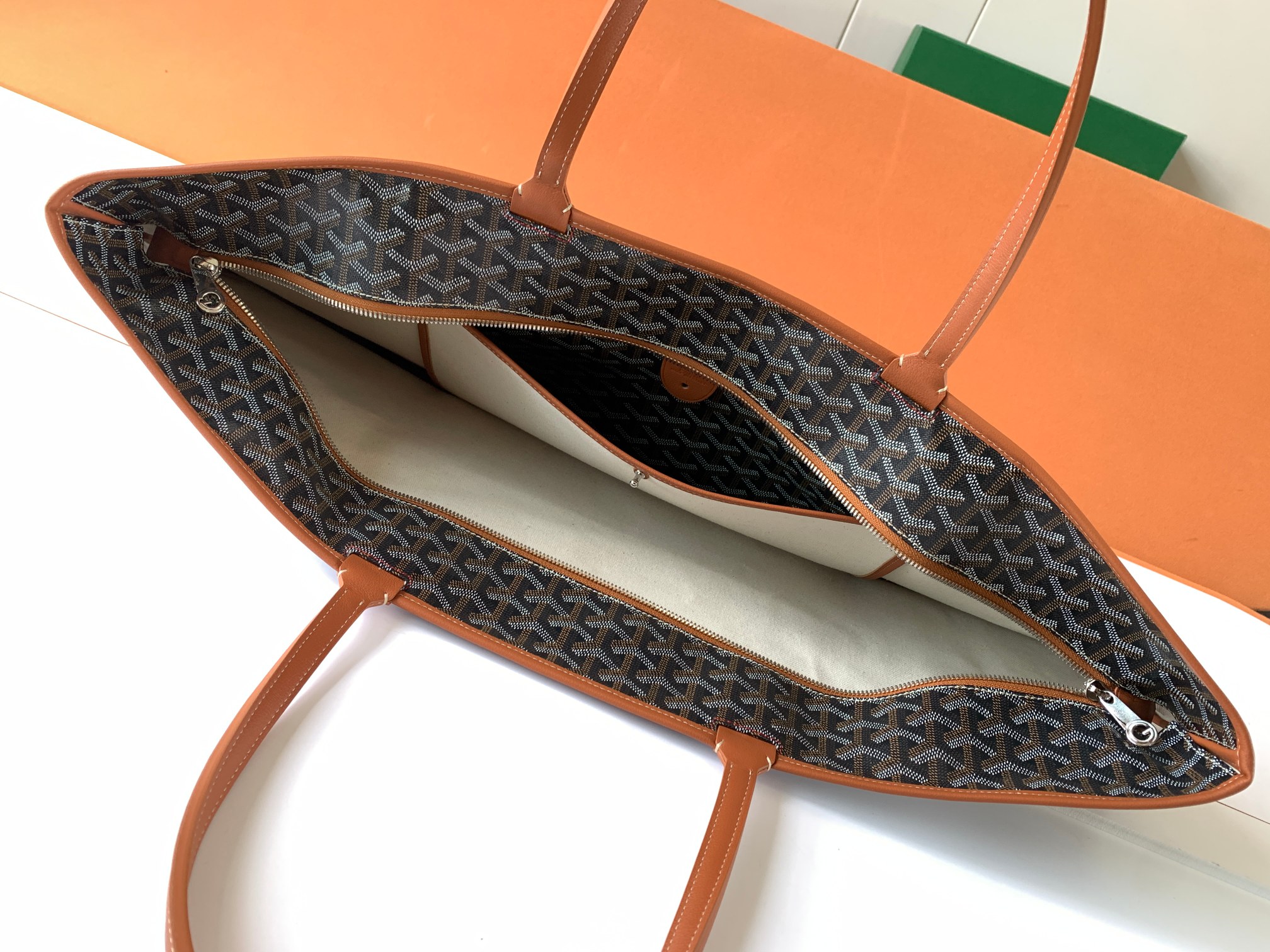 Túi xách Goyard 8022850 màu nâu 