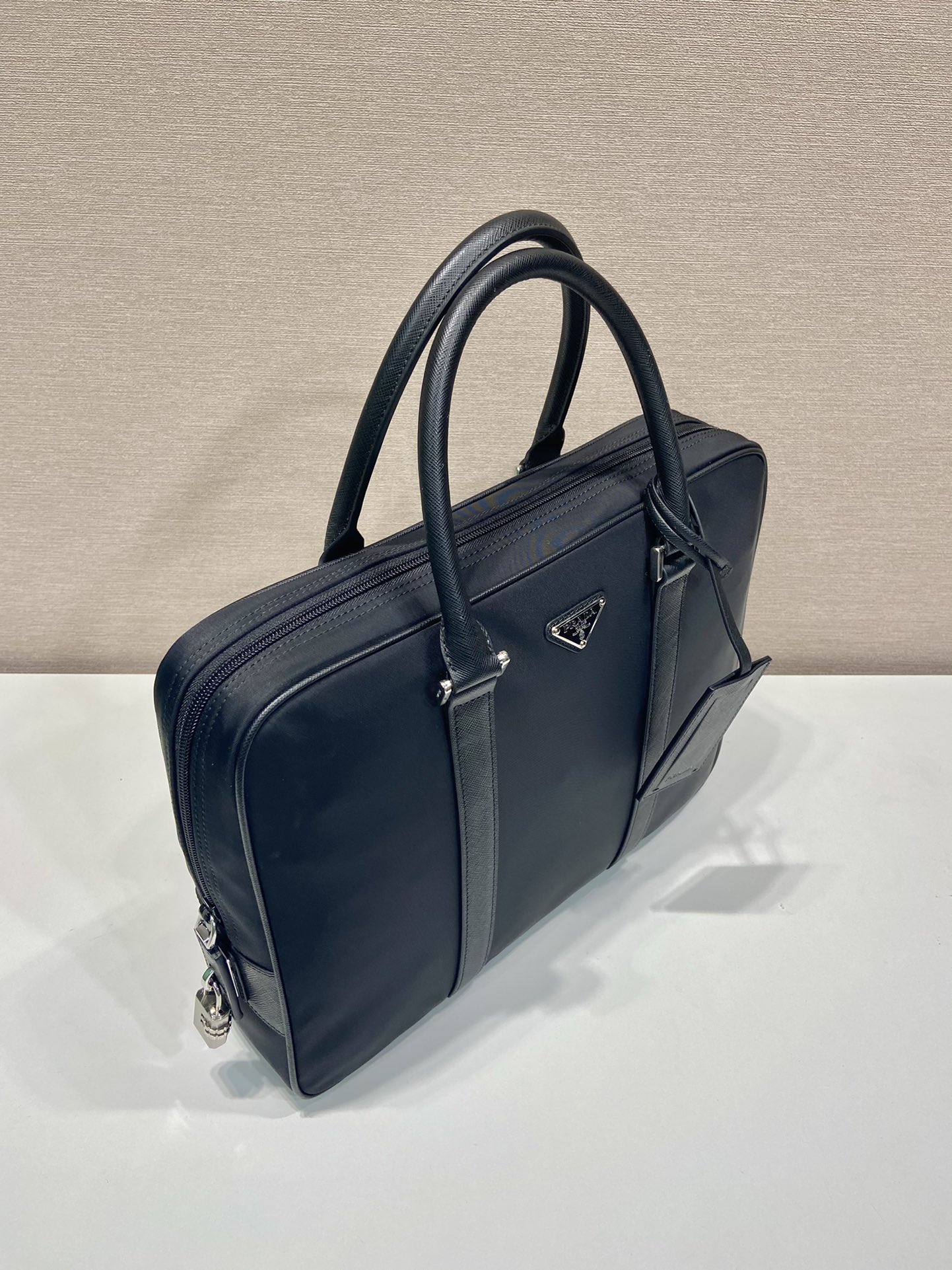 Túi xách nam nữ PRADA 2VE871B