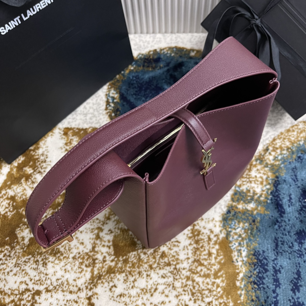 LE 57 HOBO 713938 (Wine red)