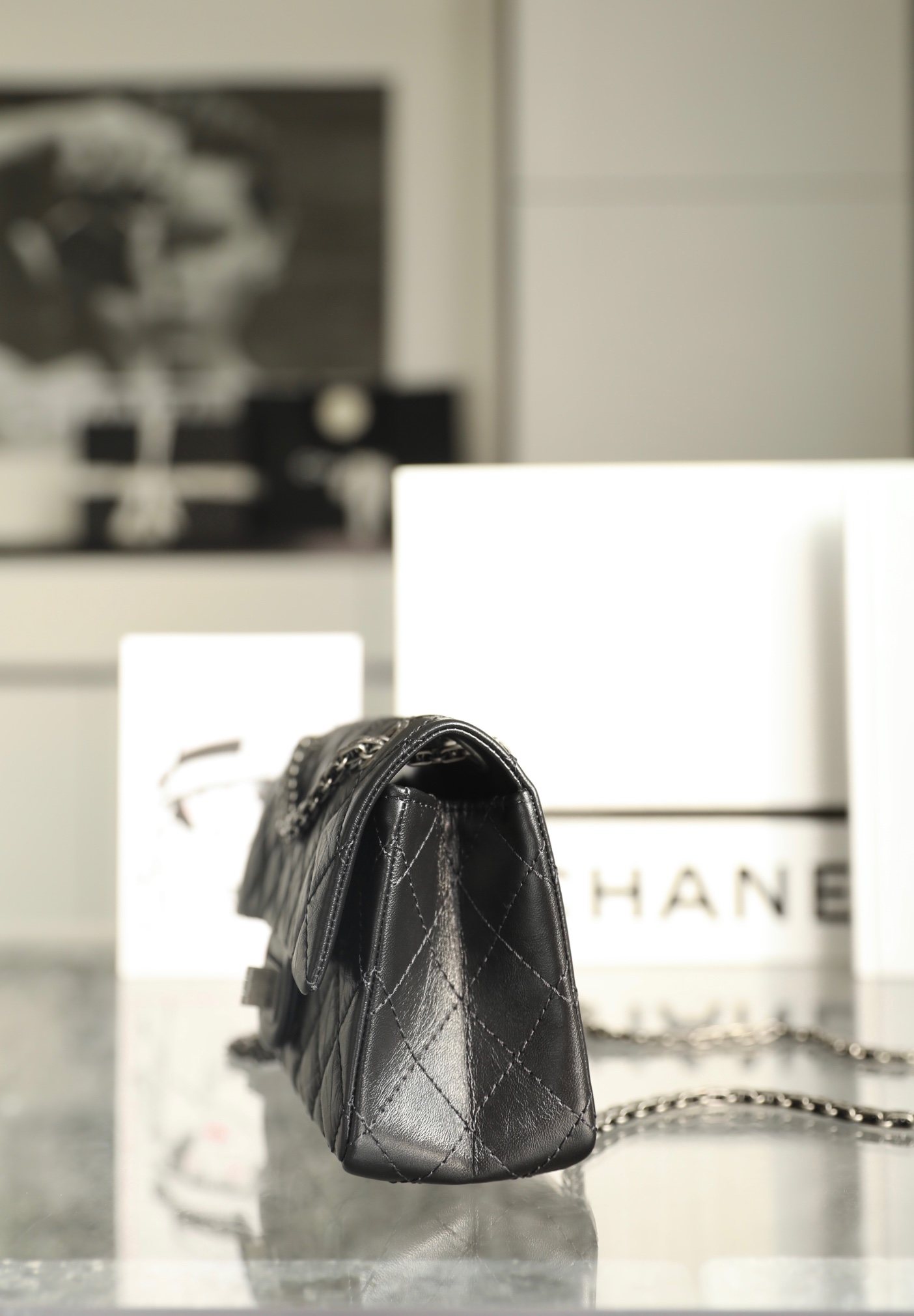 Túi xách Chanel 2.55 đen dây bạc 