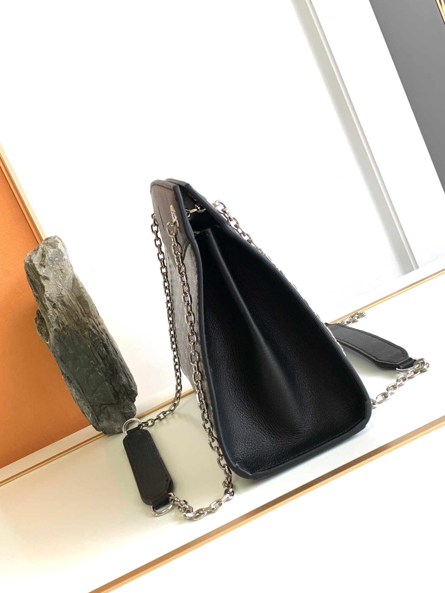 Goyard Rouette 8819 ((black)