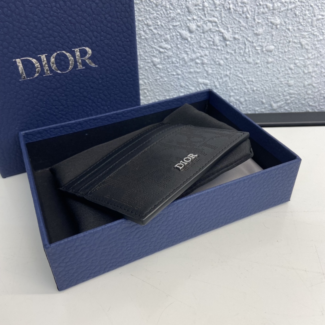 Card Nam Dior Diamond Màu Đen 9824