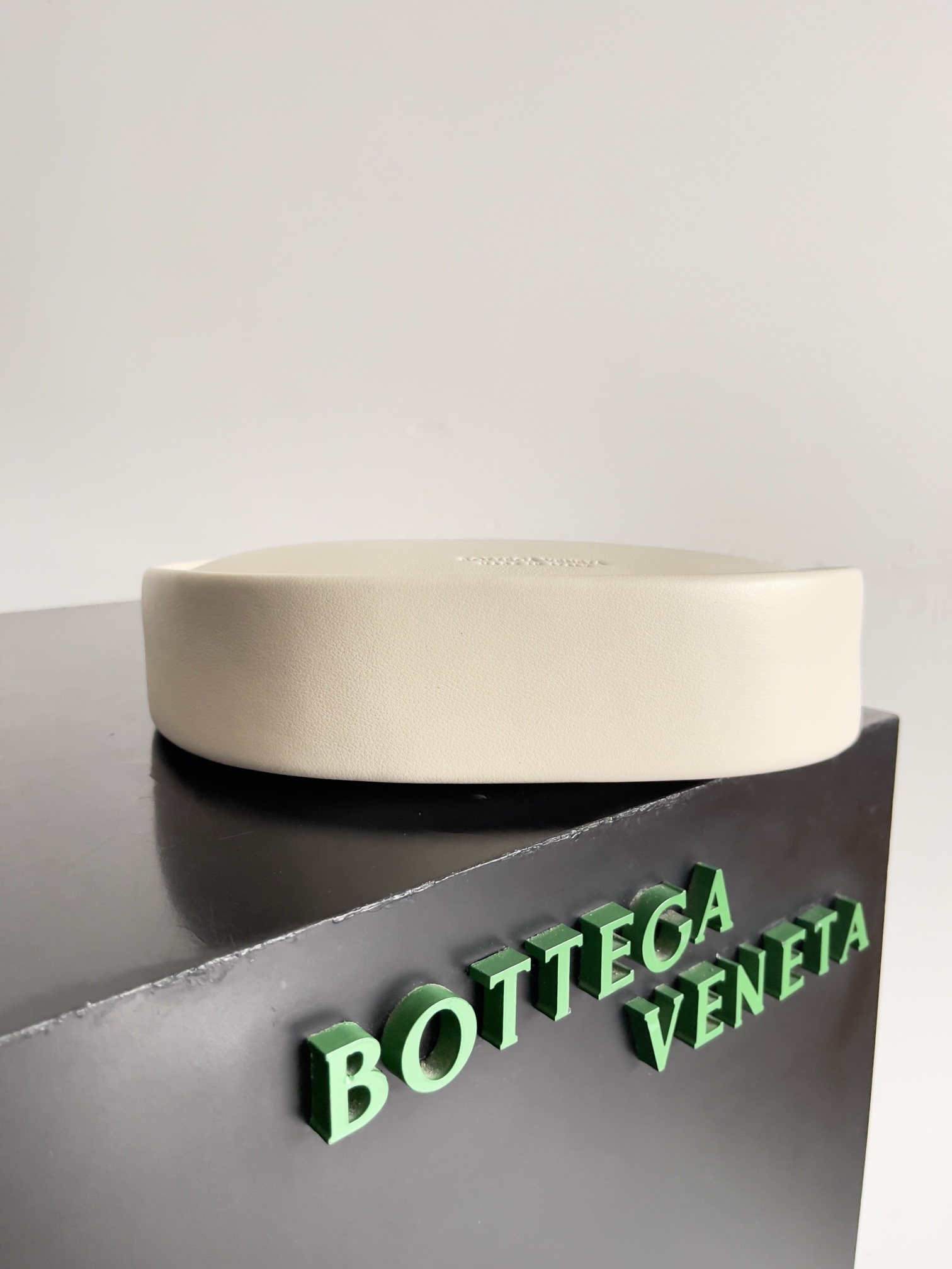 Túi Xách Nữ Bottega Veneta 794902 Màu Trắng