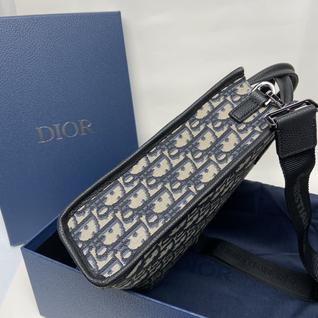 Túi xách Dior nam 9235 màu xám 