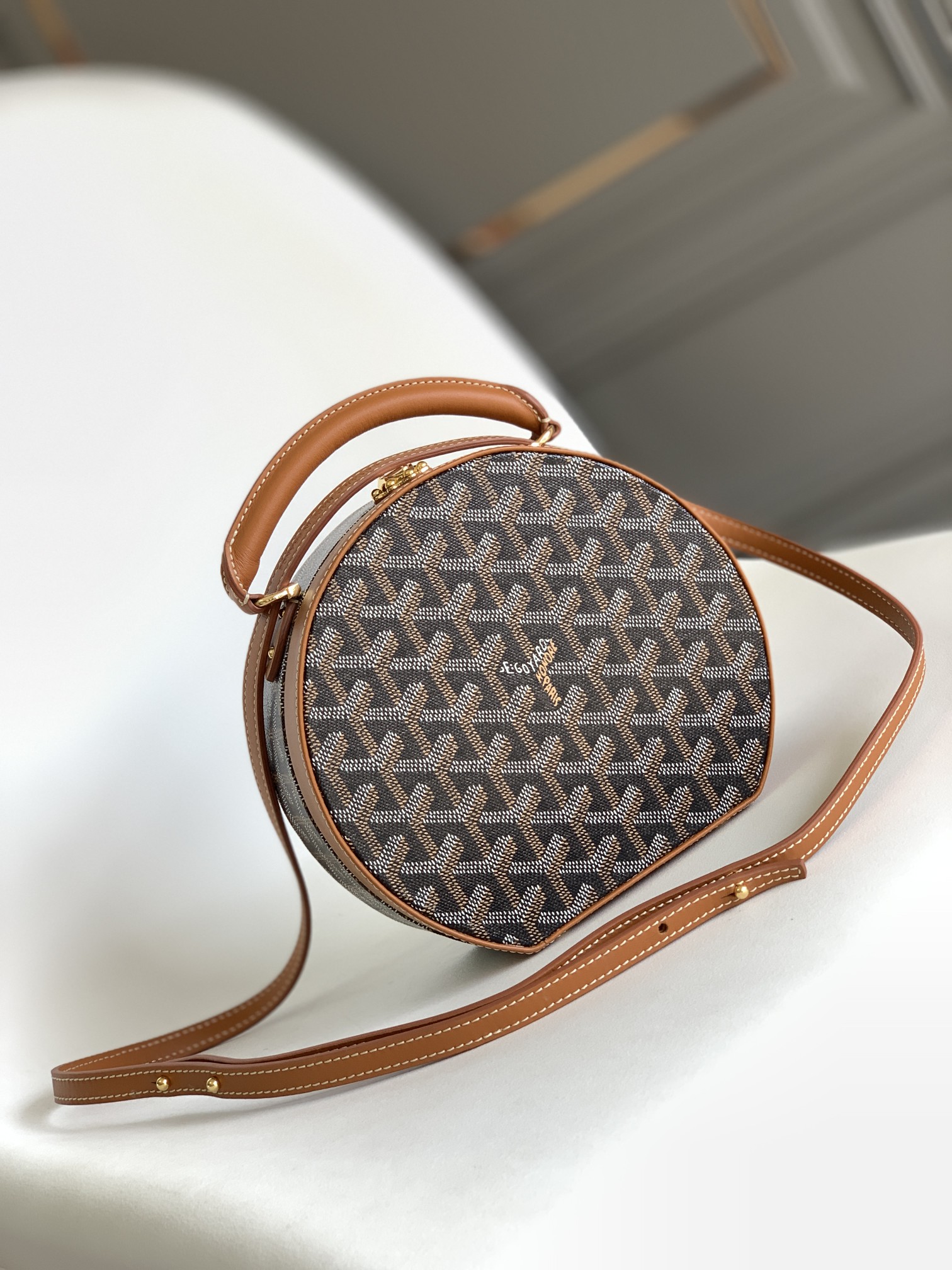 Goyard Alto 8115 (brown)