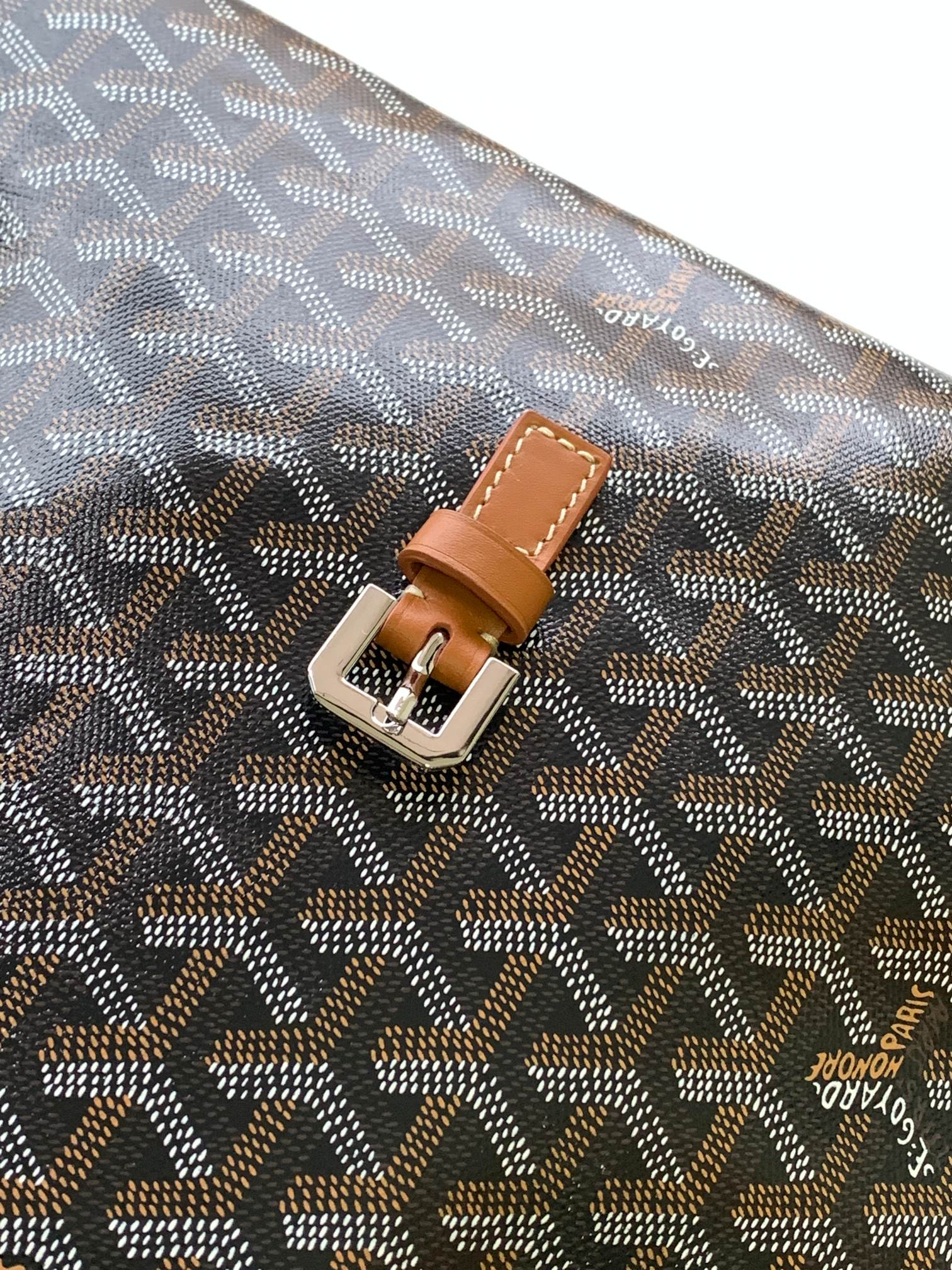 Túi xách Goyard 8130 màu nâu 