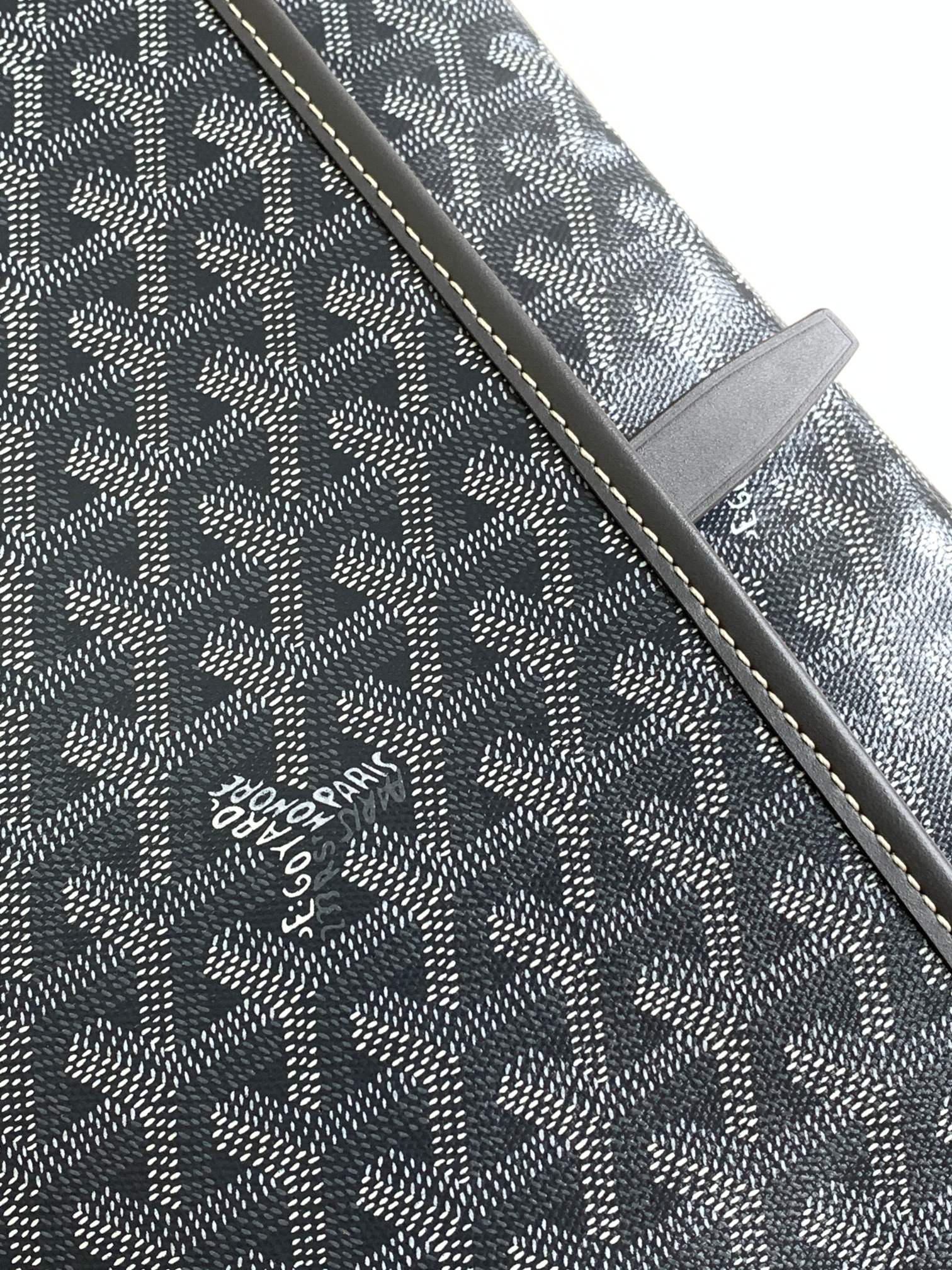 Túi xách Goyard 8130 màu xám 