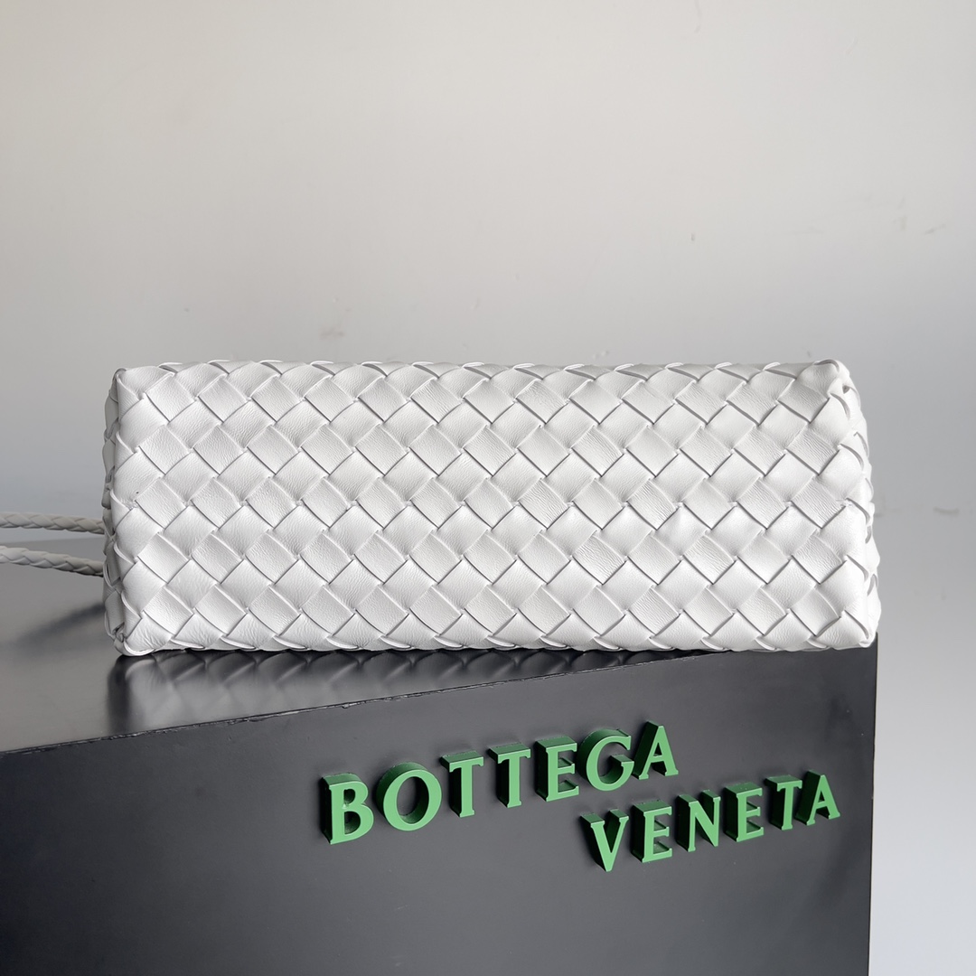 Túi xách nữ bottega veneta màu trắng 754990