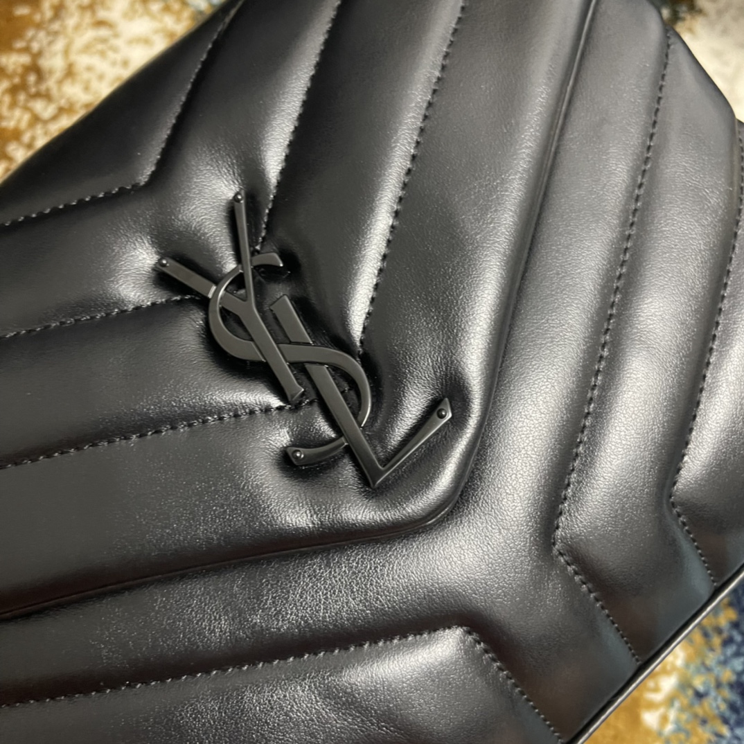 YSL LouLou 392277 (Full Black)