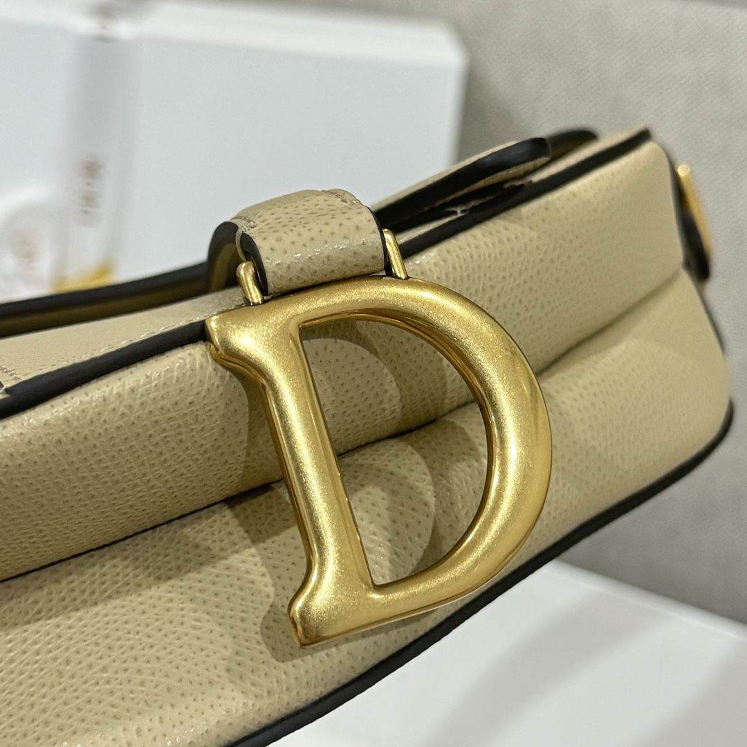 Túi Dior Sadle Nữ Màu Be