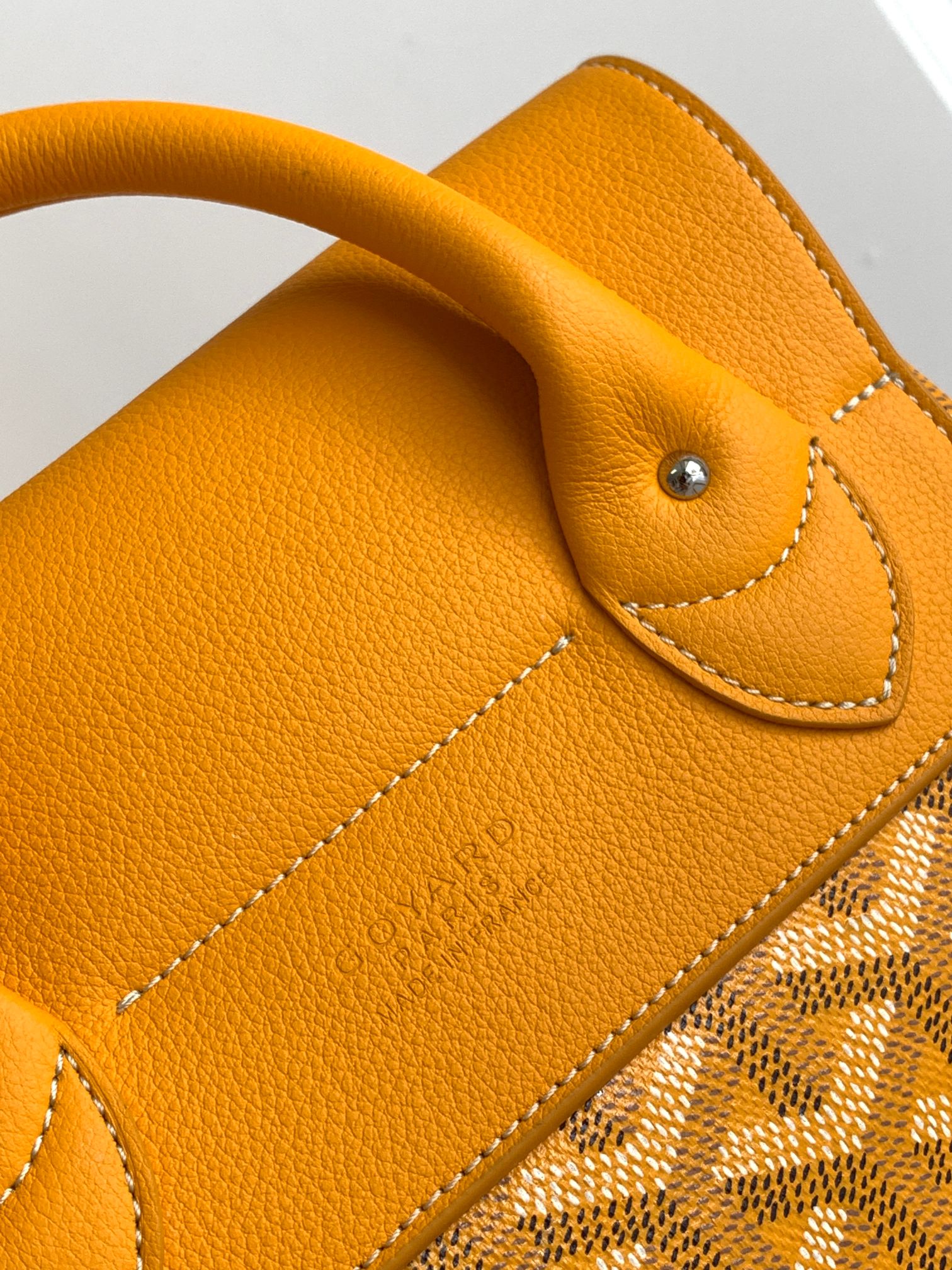 Balo Goyard Alpin 8035 Màu Vàng 
