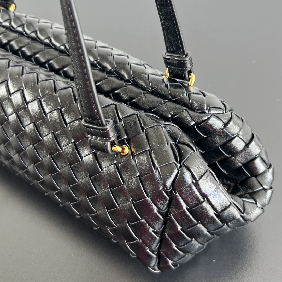 Túi xách nữ bottega veneta màu đen 796258