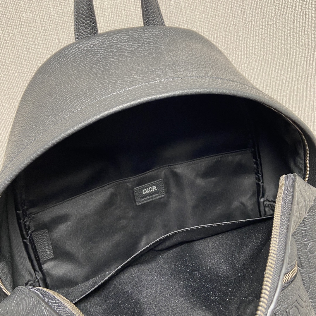 Bao nam Dior 9252 màu đen 