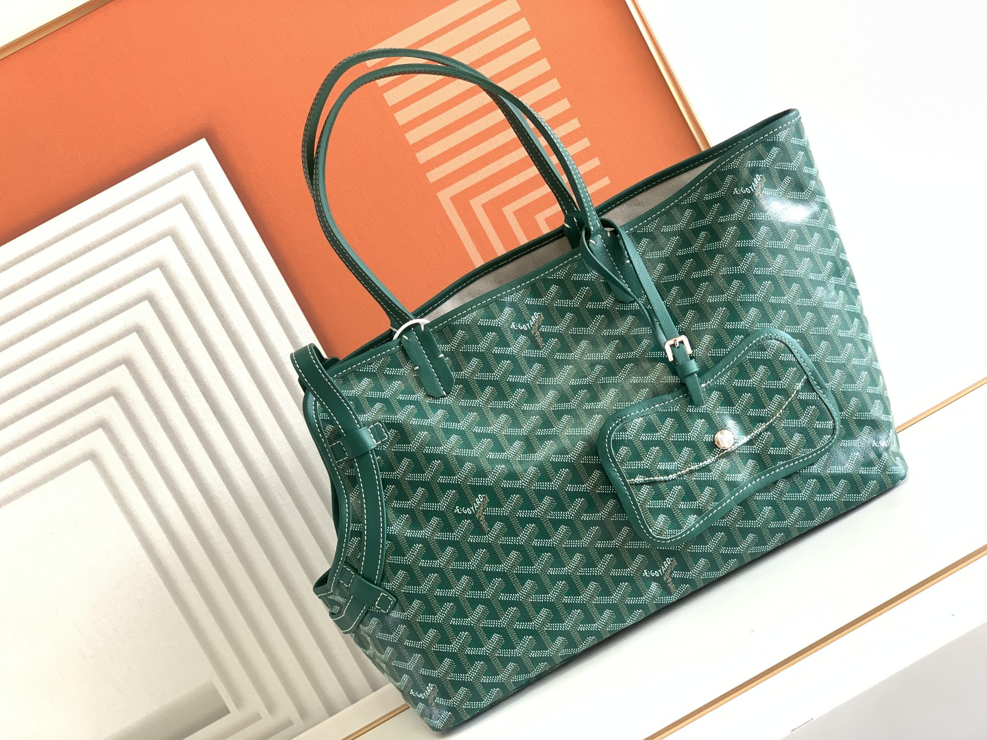 Goyars Chien Gris (green)